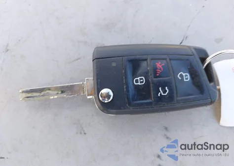 2019 Volkswagen Tiguan 2.0T S z USA, uszkodzony, nr VIN 3VV1B7AX7KM117675